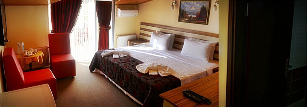 Tj'S Hotel إيجيأبات المظهر الخارجي الصورة