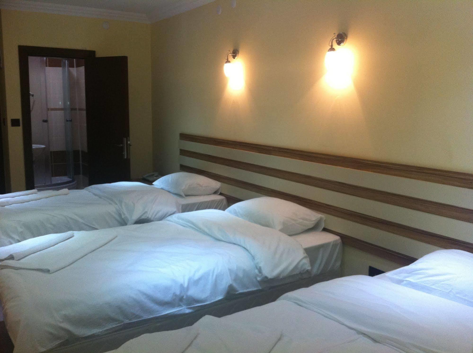 Tj'S Hotel إيجيأبات المظهر الخارجي الصورة
